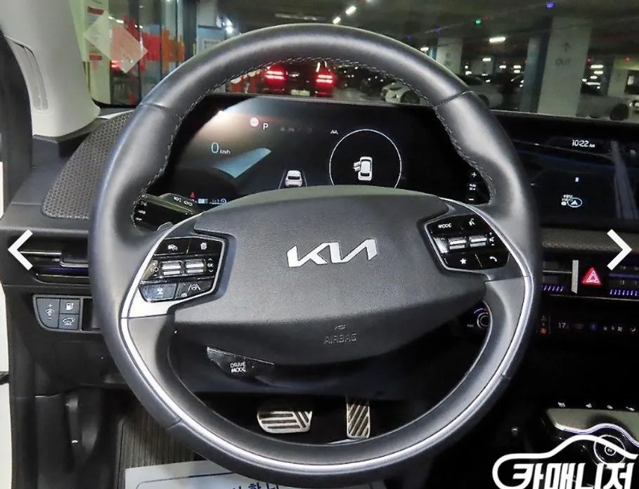 Kia EV6 — фото 9