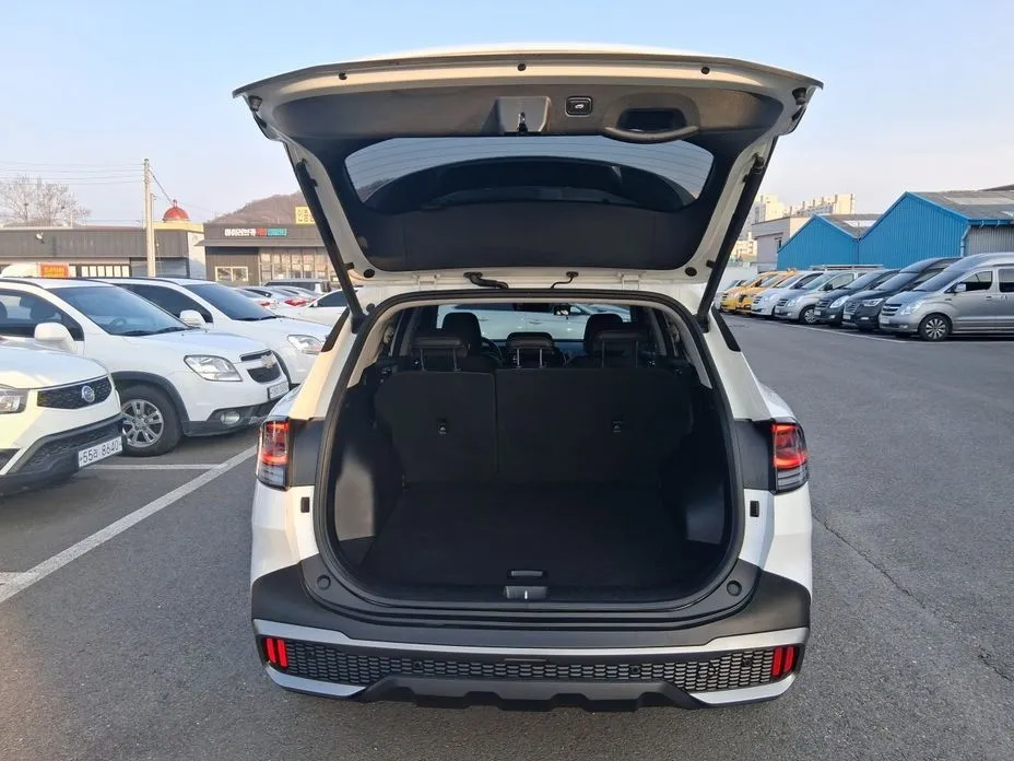 Kia Sportage — фото 9