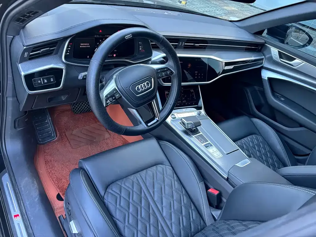 Audi A6L — фото 5