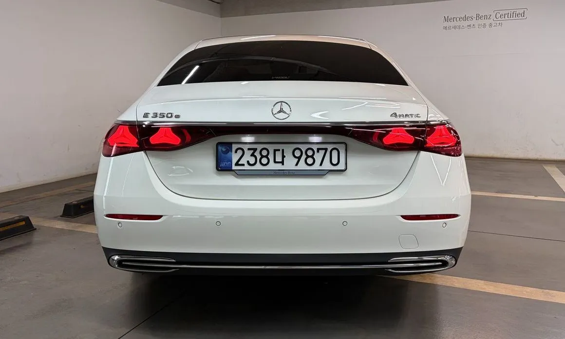 Mercedes-Benz E-Class — фото 2