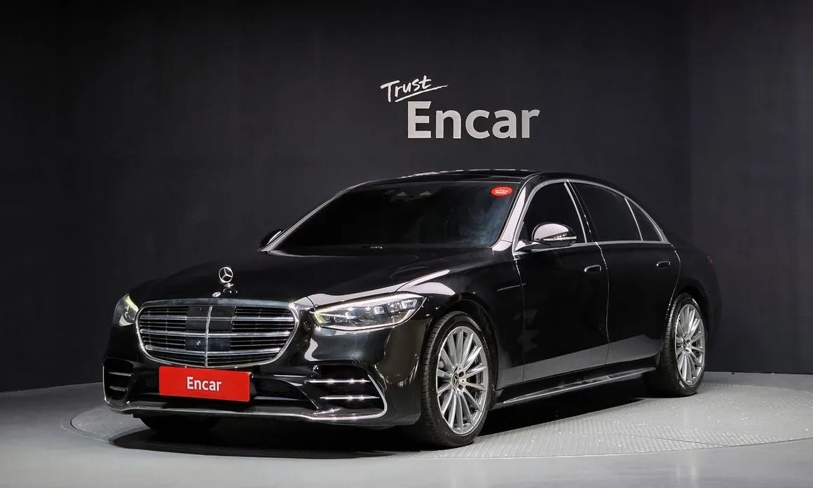 Mercedes-Benz S-Class — фото 1