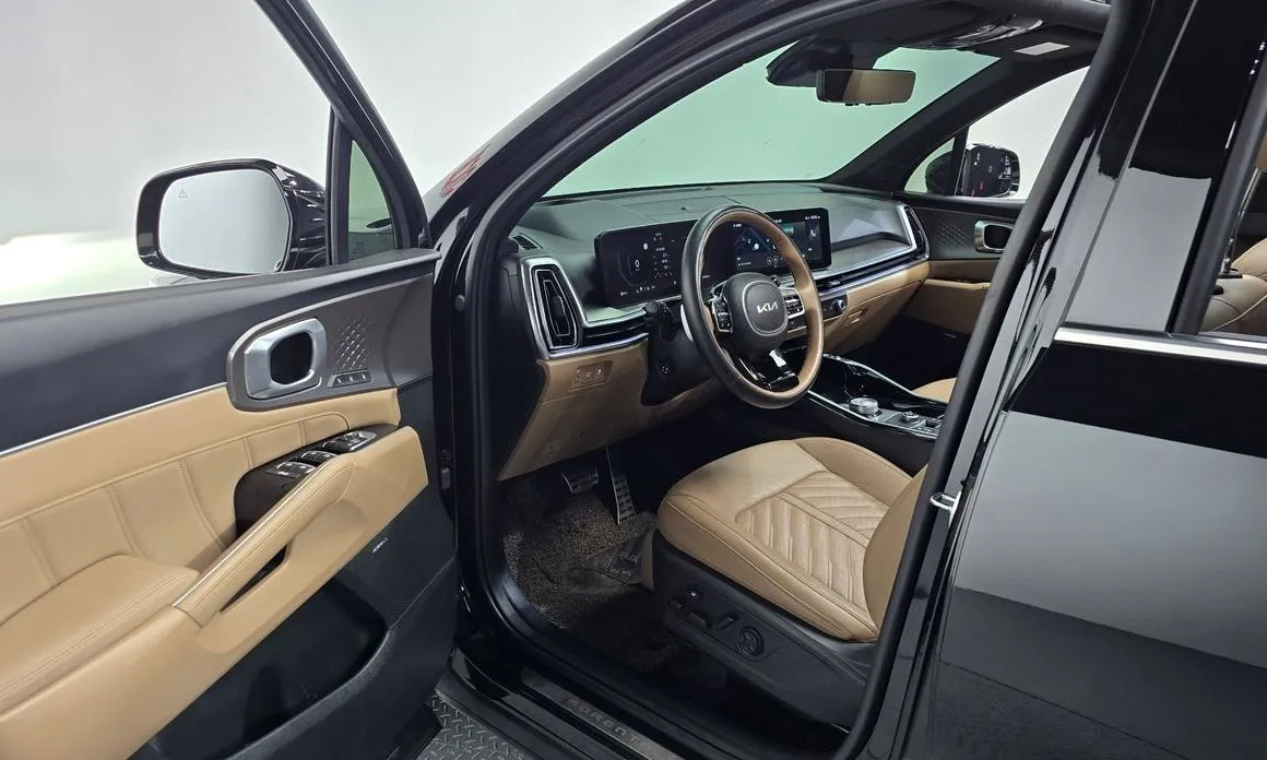 Kia Sorento — фото 6