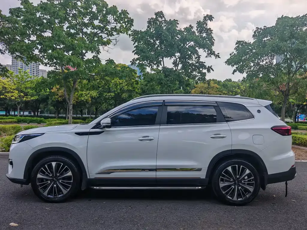 Chery Tiggo 8 PRO — фото 9