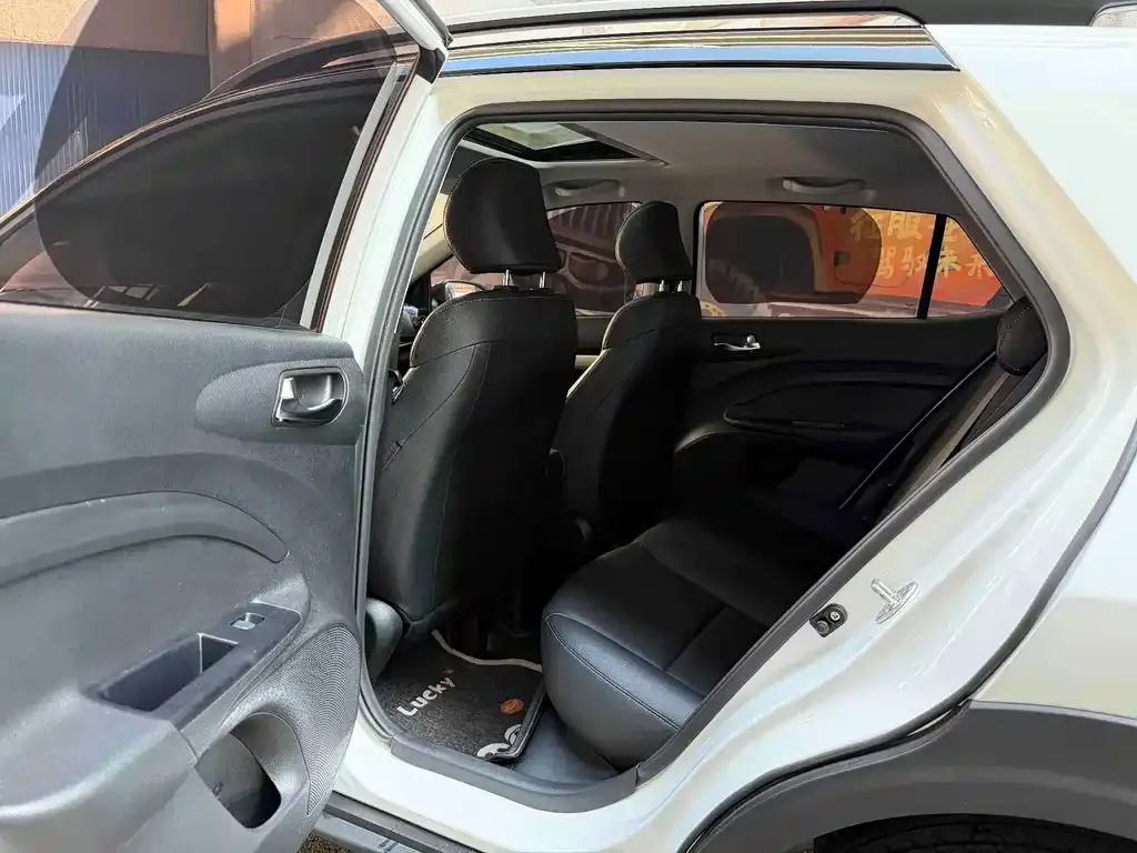Kia KX1 — фото 7
