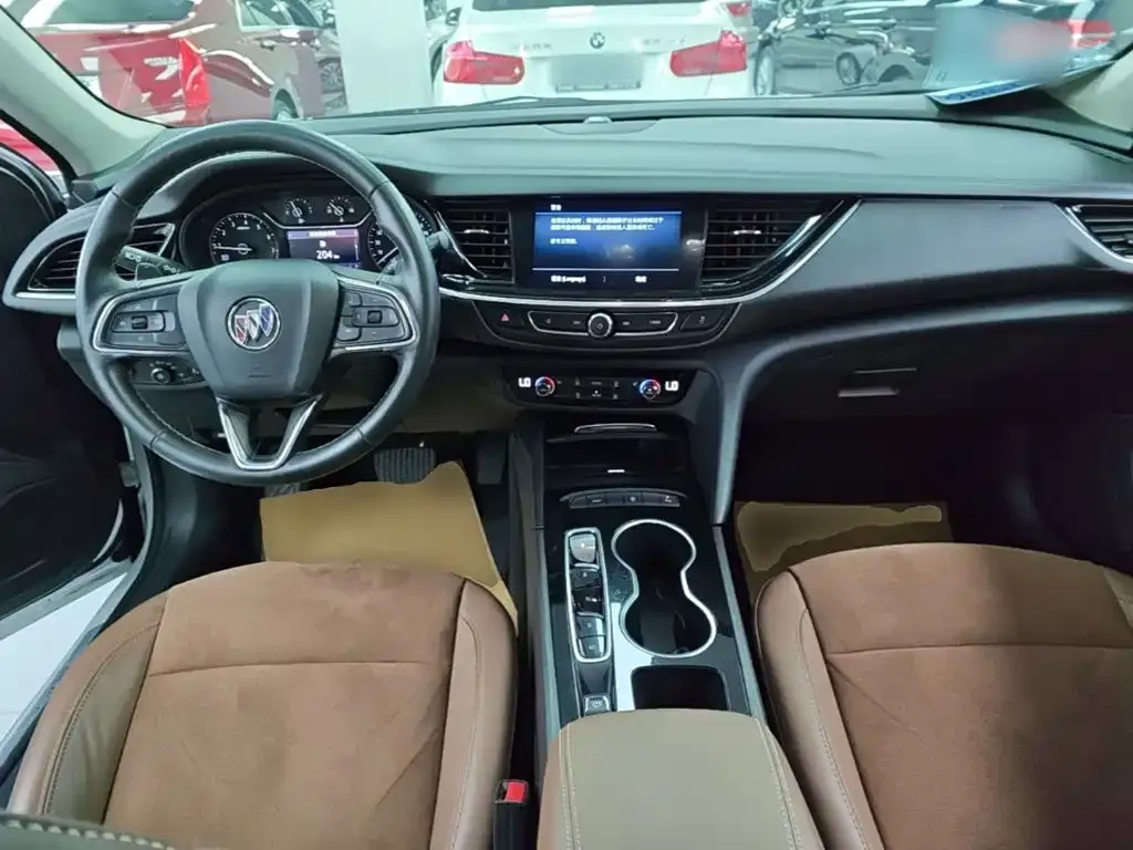 Buick Regal — фото 10