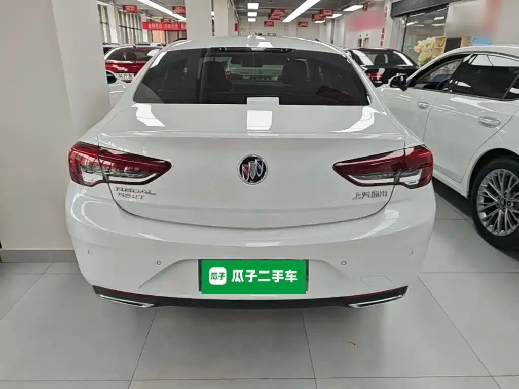 Buick Regal — фото 5