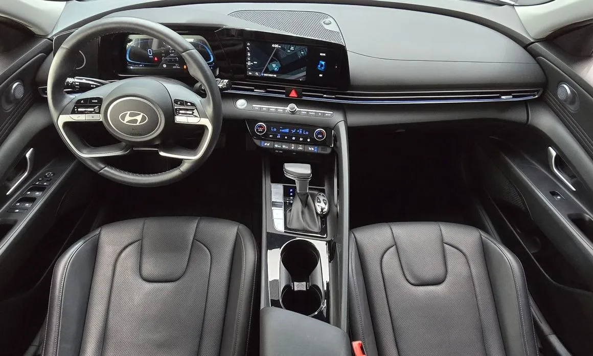 Hyundai AVANTE — фото 9