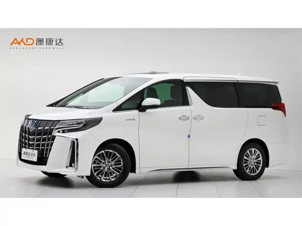 Toyota Alphard — фото 1