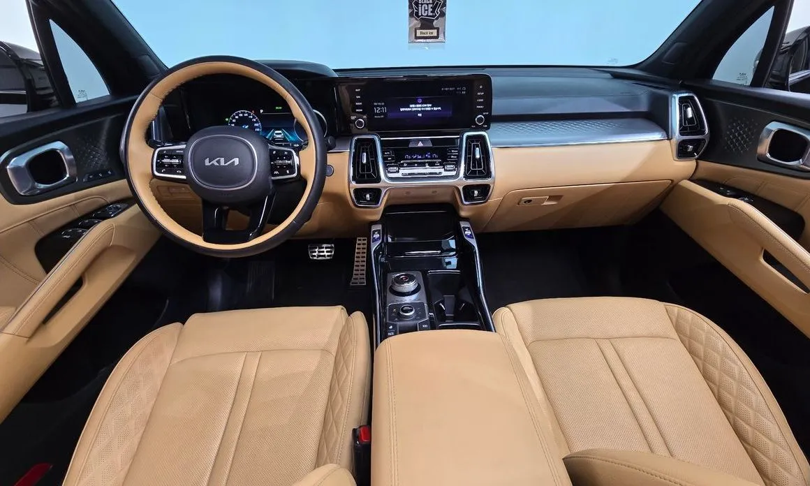 Kia Sorento — фото 10