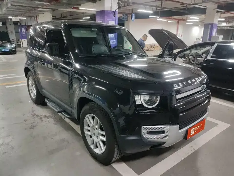 Land Rover Defender — фото 2