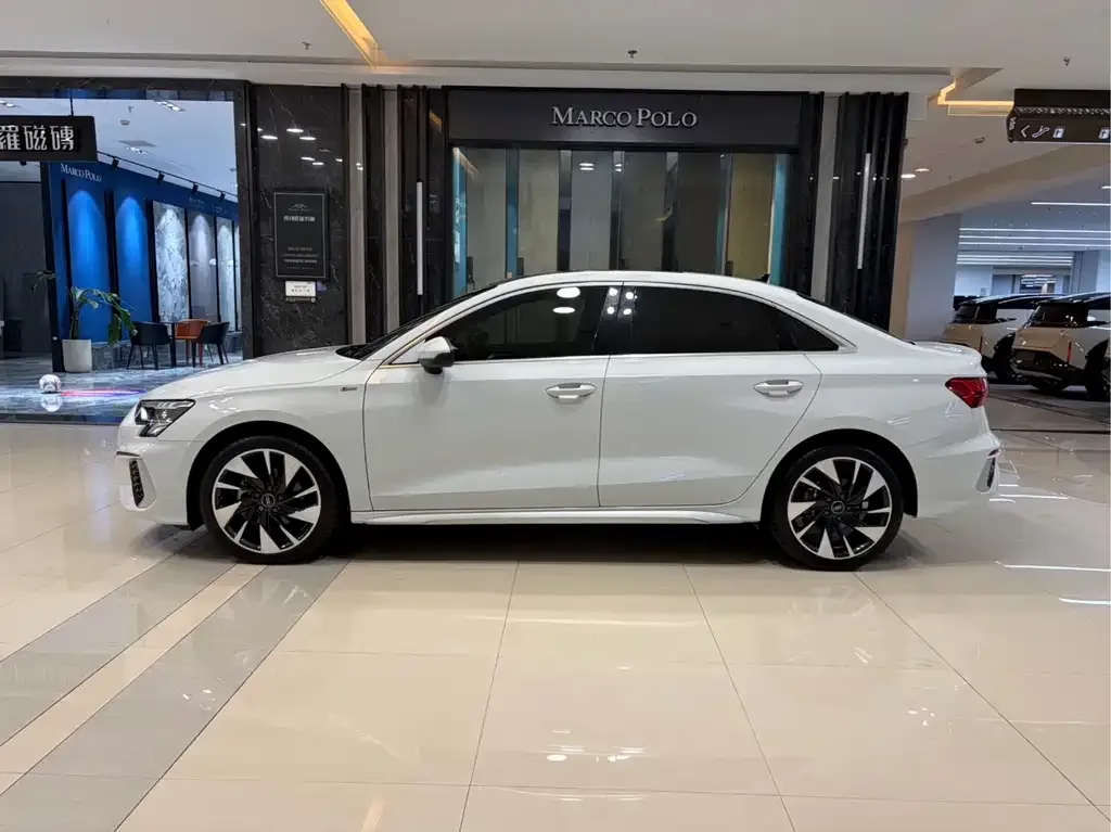 Audi A3 — фото 9