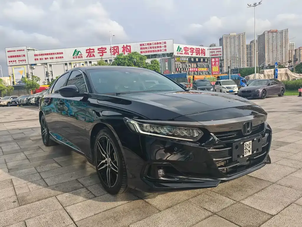 Honda Accord — фото 9