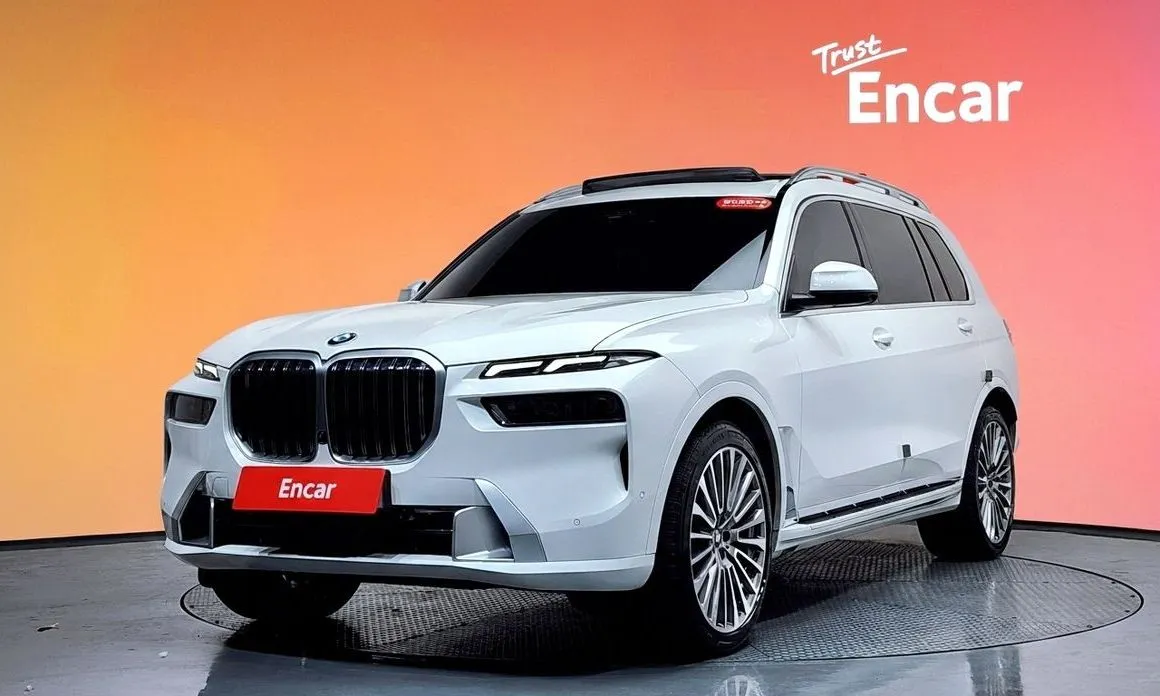 BMW X7 — фото 1