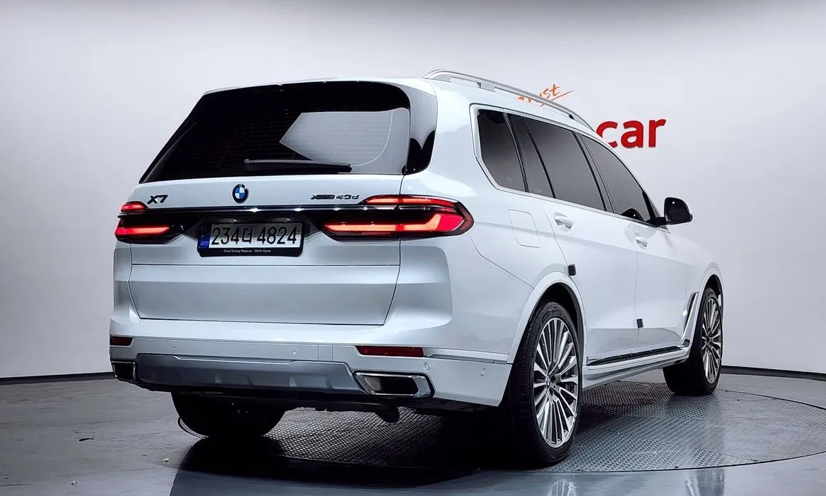BMW X7 — фото 4