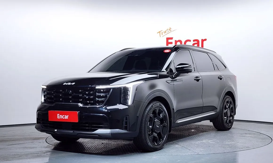 Kia Sorento — фото 1