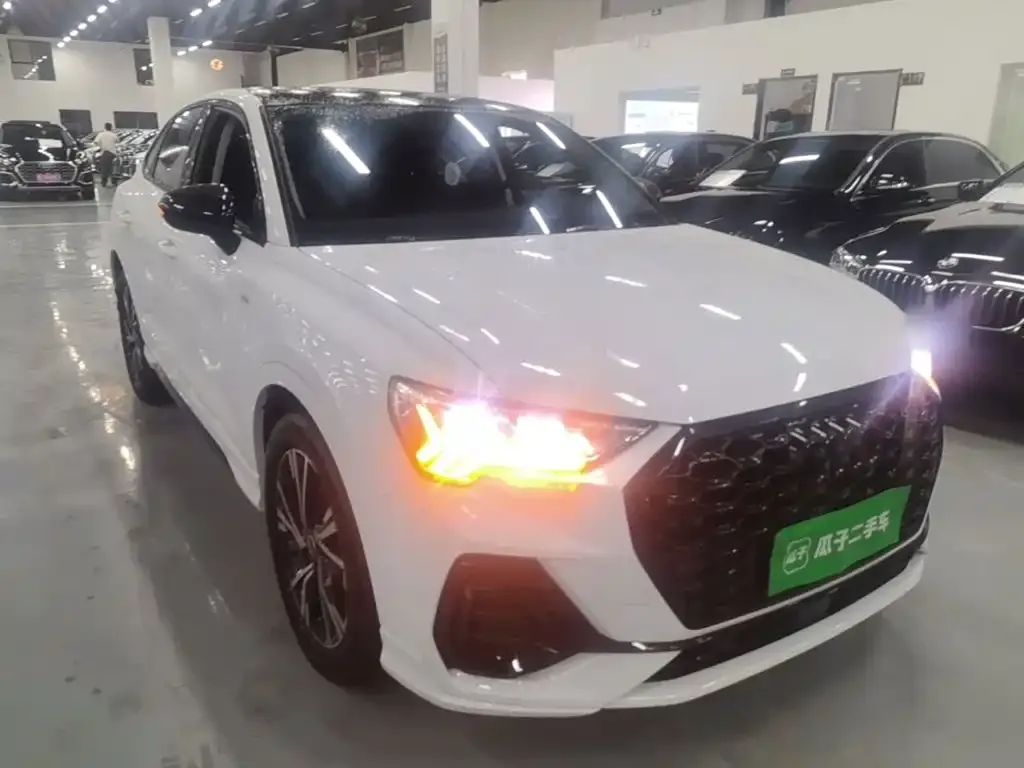Audi Q3 Sportback — фото 2