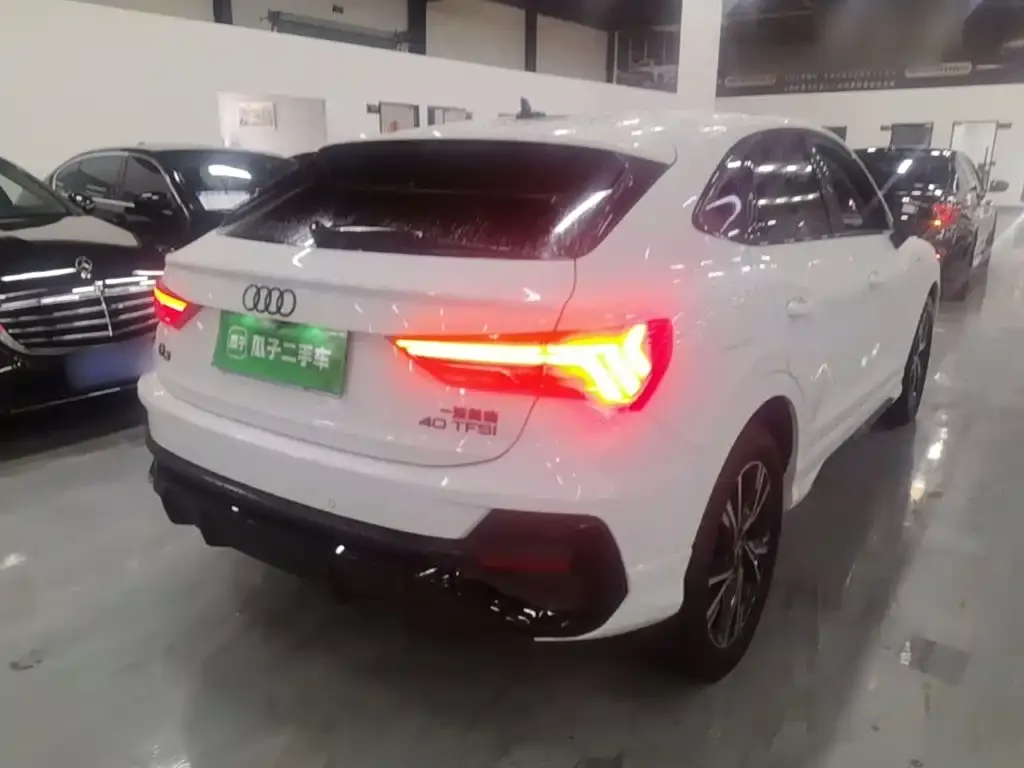 Audi Q3 Sportback — фото 5