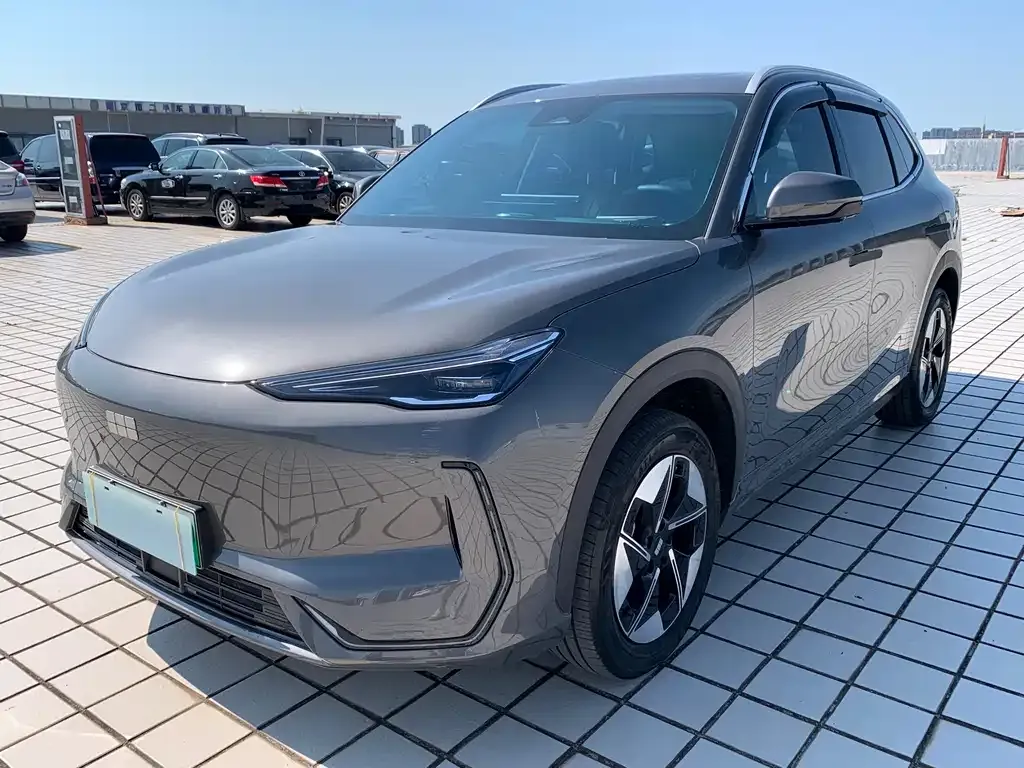 Geely Galaxy E5 — фото 1