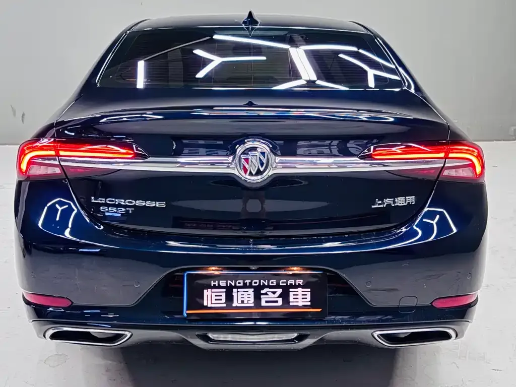 Buick LaCrosse — фото 10