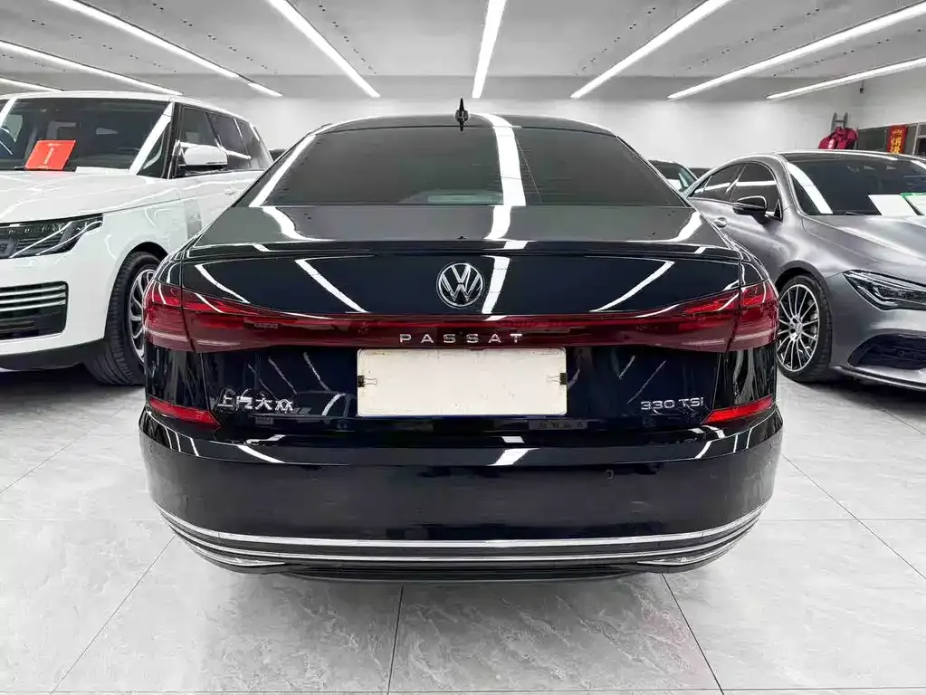 Volkswagen Passat — фото 6