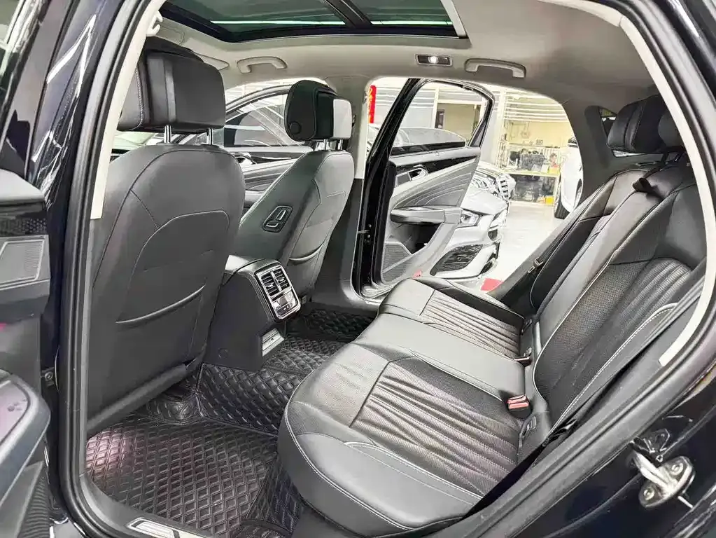 Volkswagen Passat — фото 3