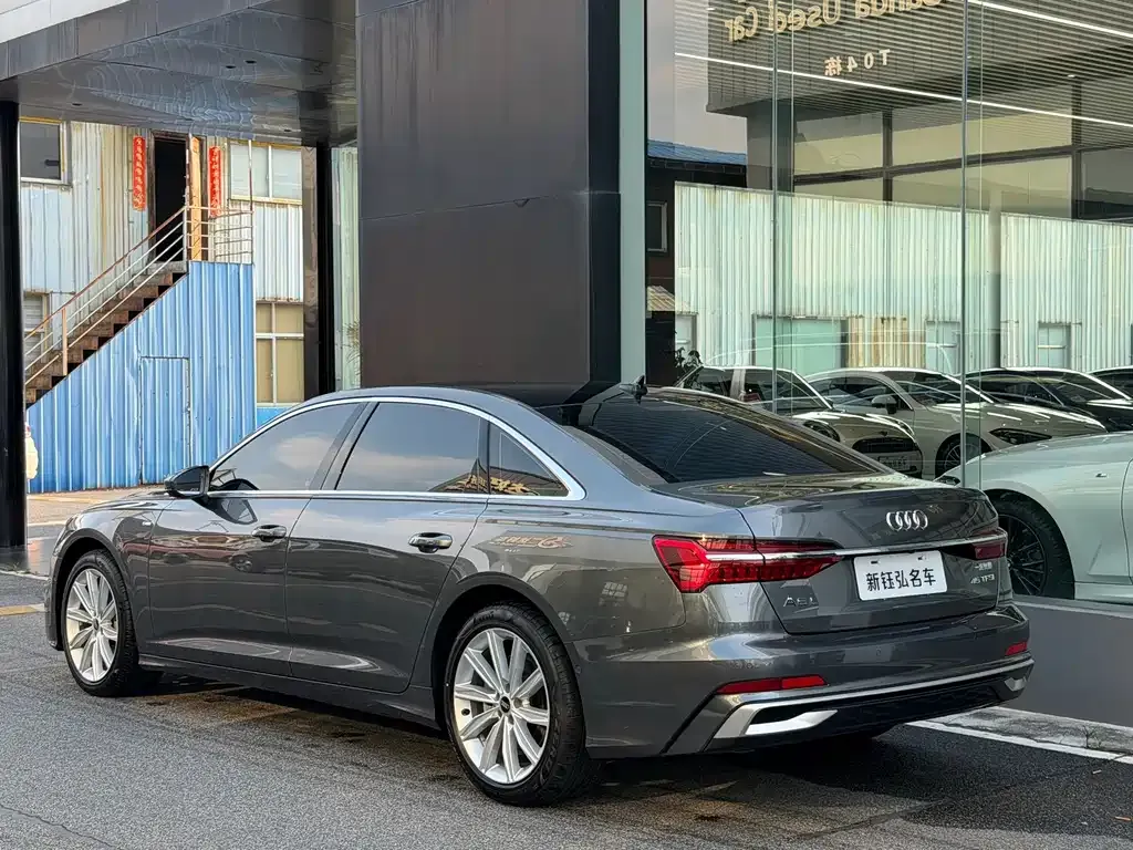 Audi A6L — фото 3