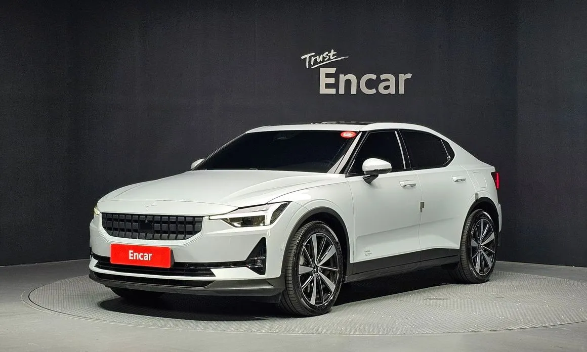 Polestar Polestar 2 — фото 1