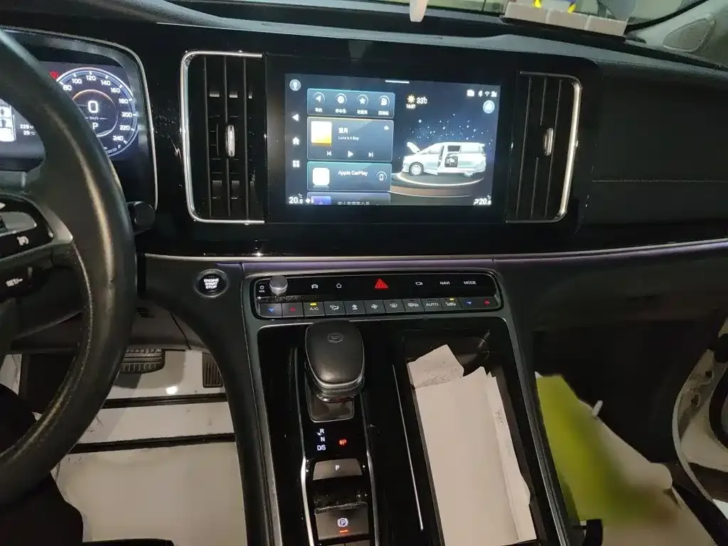 GAC Motor Trumpchi M8 — фото 10