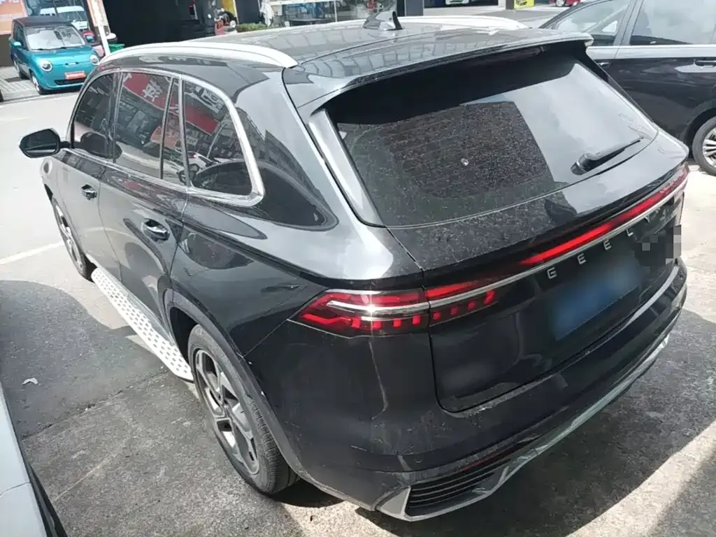 Geely Xingyue L — фото 10