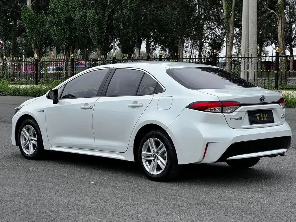 Toyota Levin — фото 10