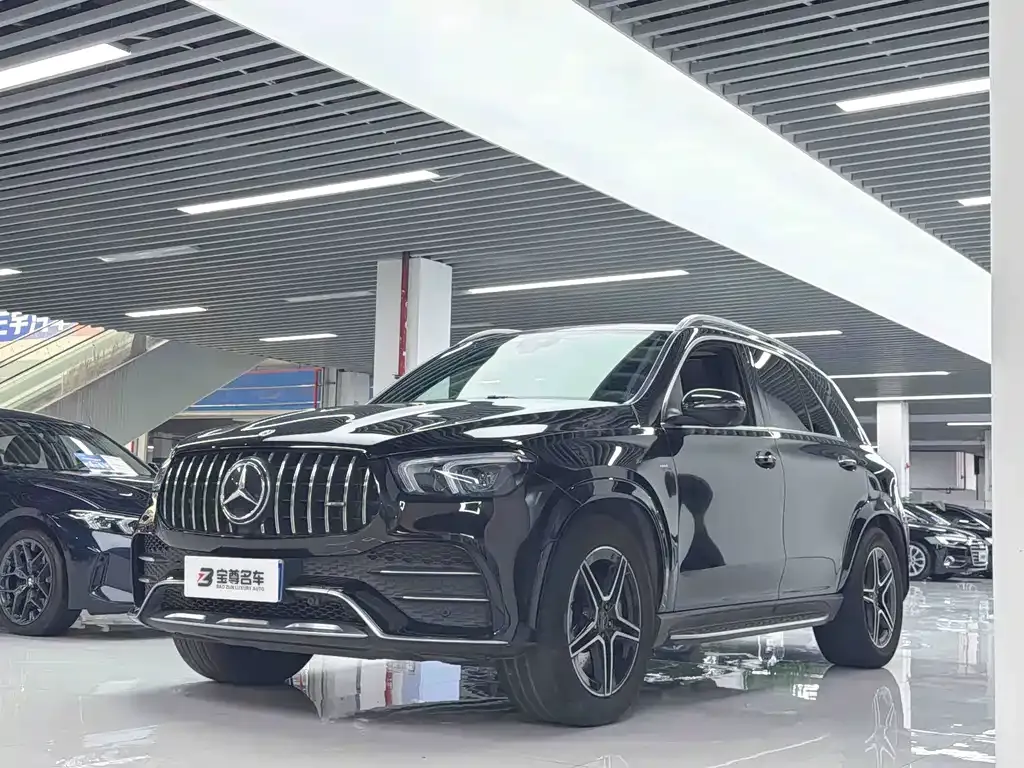 Mercedes-Benz GLE AMG — фото 1