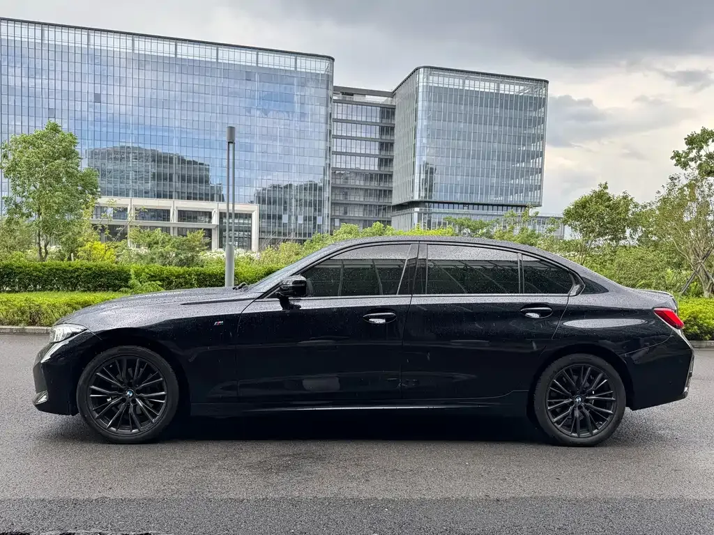 BMW 3 Series — фото 10