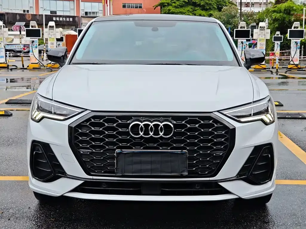Audi Q3 Sportback — фото 6