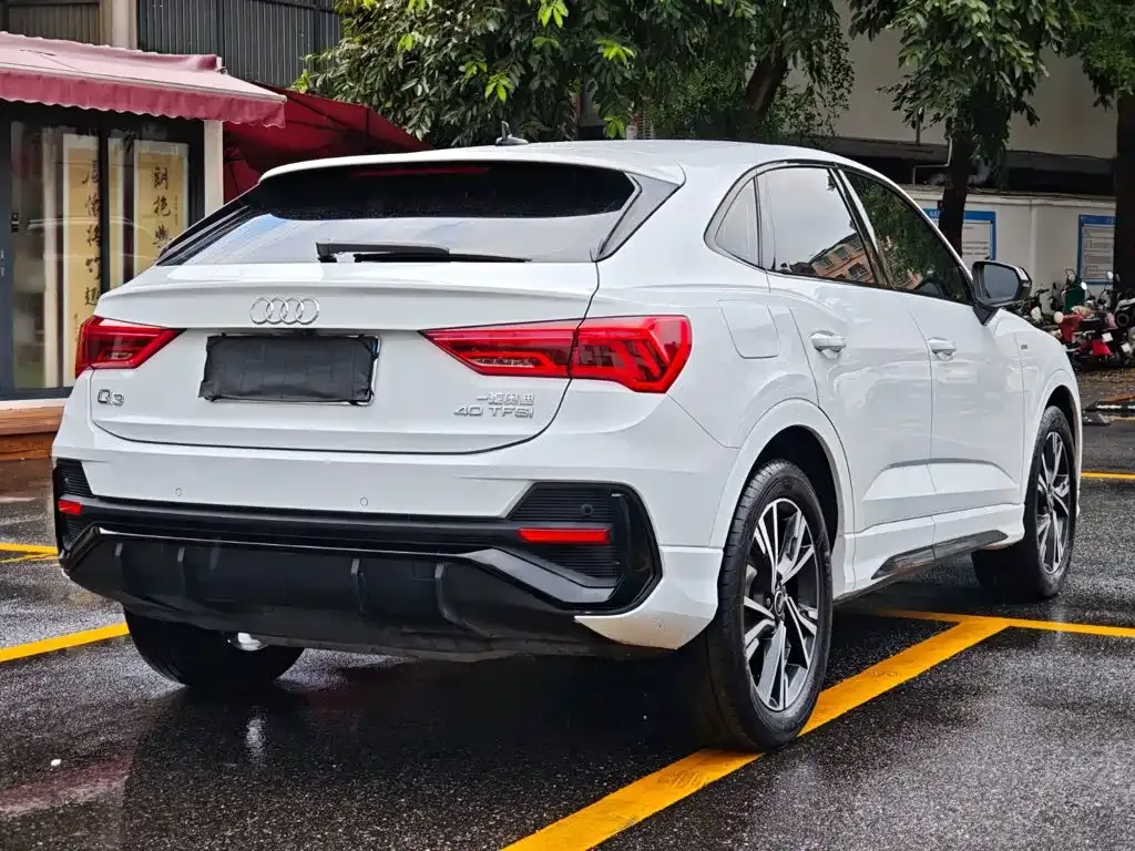 Audi Q3 Sportback — фото 7