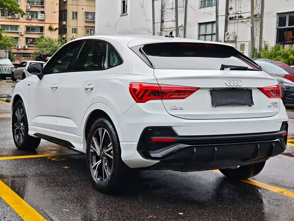 Audi Q3 Sportback — фото 3