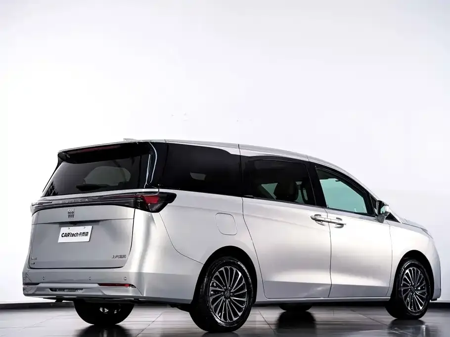 Buick GL8 Hybrid — фото 2