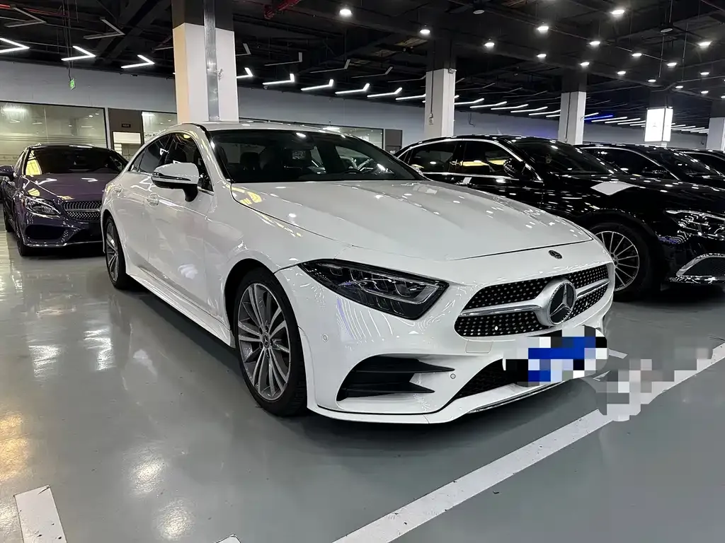 Mercedes-Benz CLS — фото 3