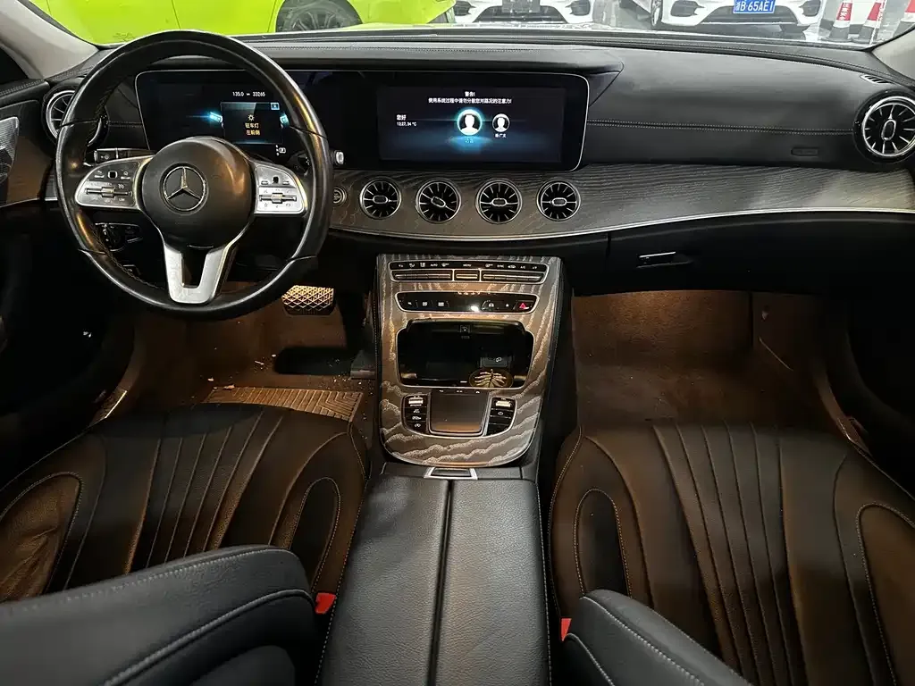 Mercedes-Benz CLS — фото 7