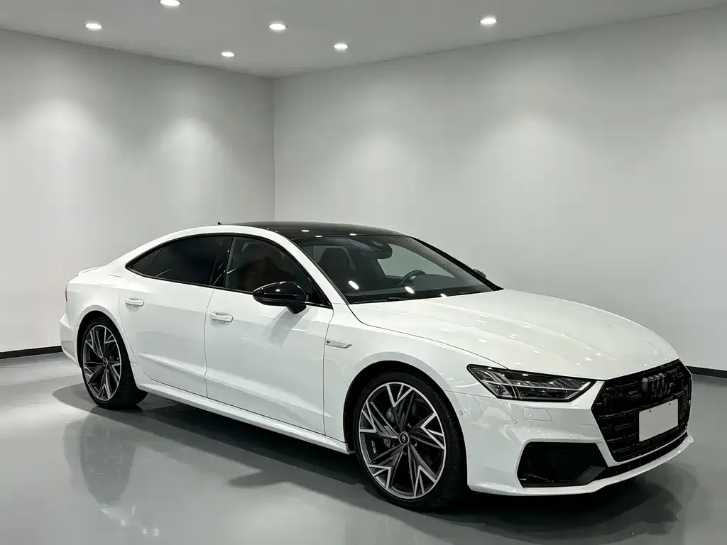 Audi A7L — фото 2