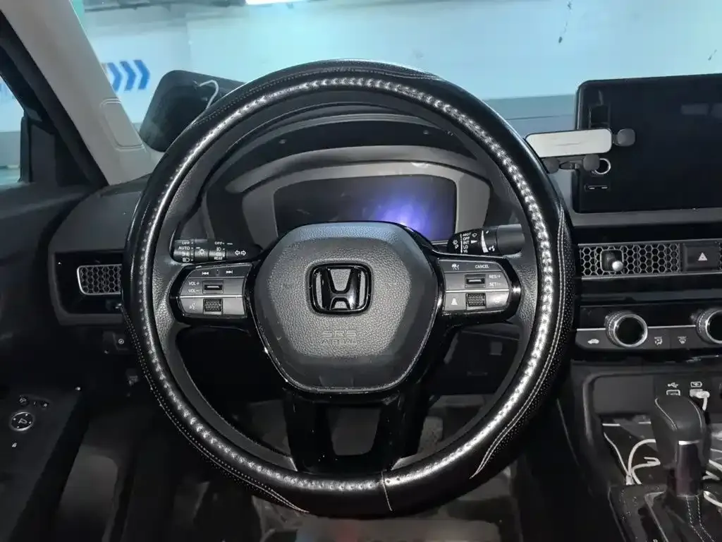 Honda Civic — фото 4