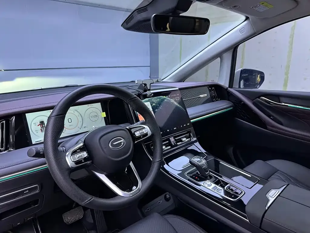 GAC Motor Trumpchi M8 — фото 10
