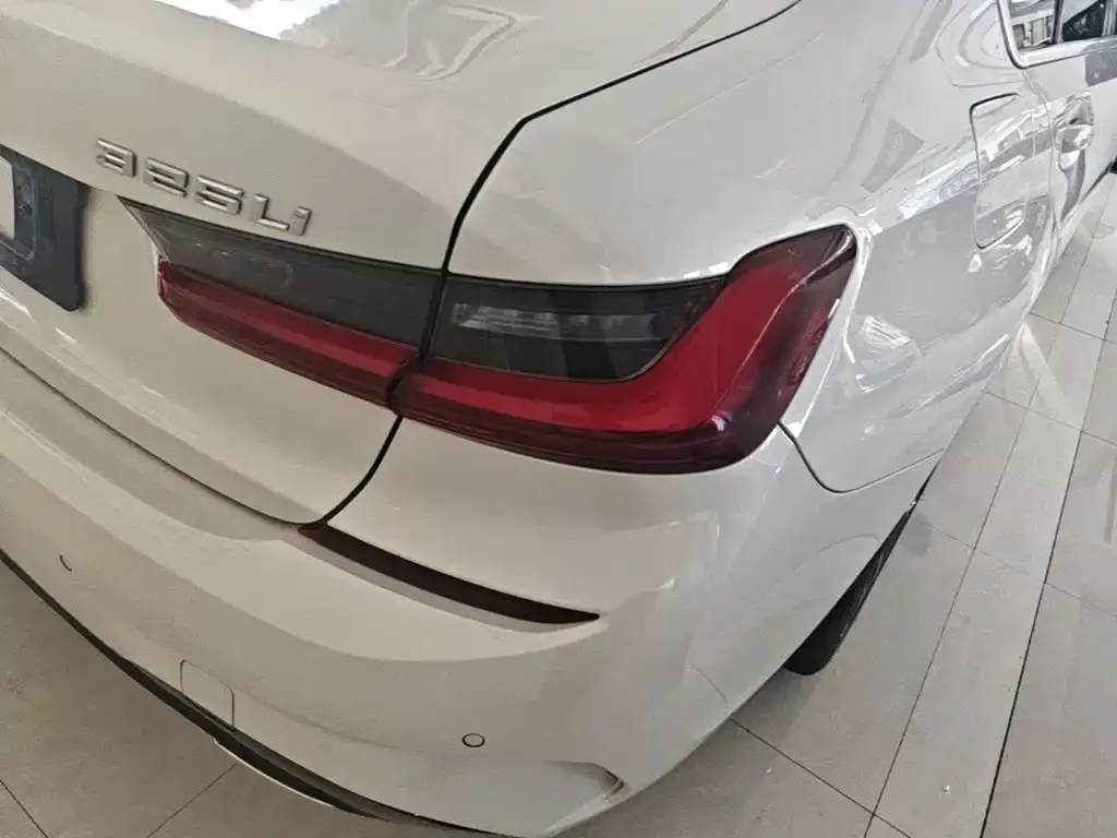 BMW 3 Series — фото 10