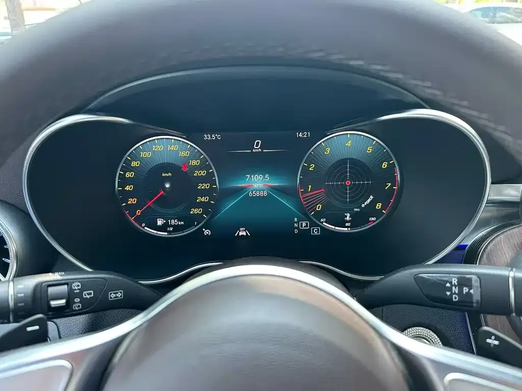 Mercedes-Benz GLC — фото 6