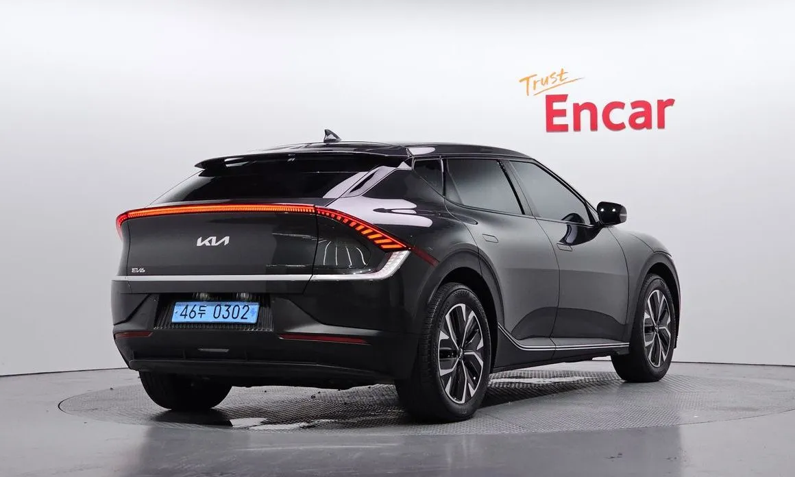 Kia EV6 — фото 2