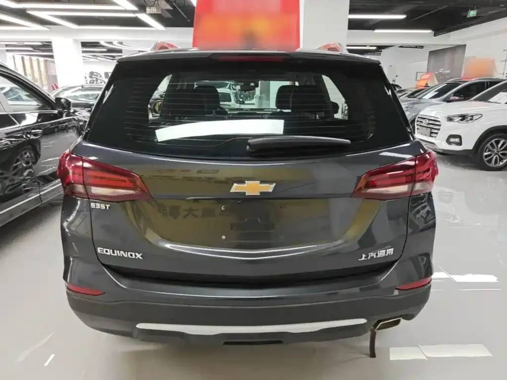 Chevrolet Equinox — фото 10