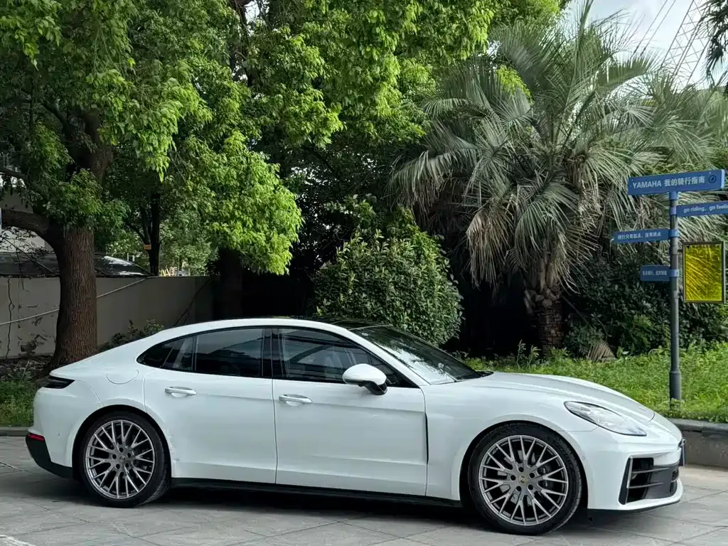 Porsche Panamera — фото 9