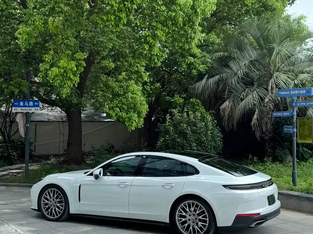 Porsche Panamera — фото 8
