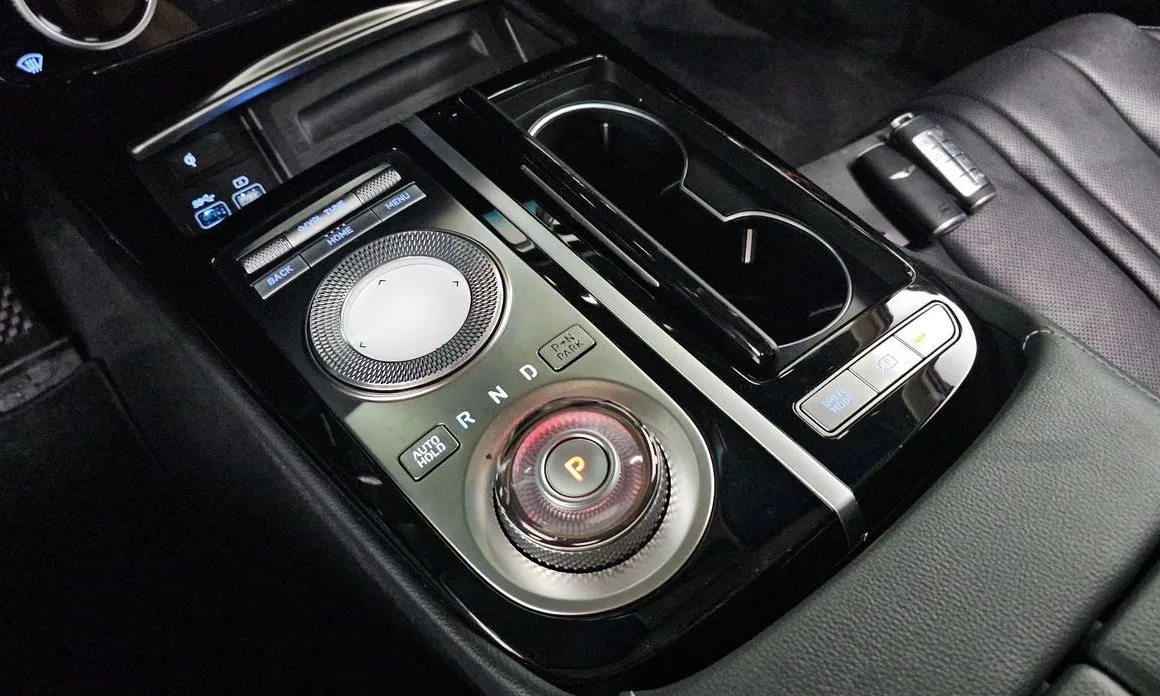 Genesis G80 — фото 10
