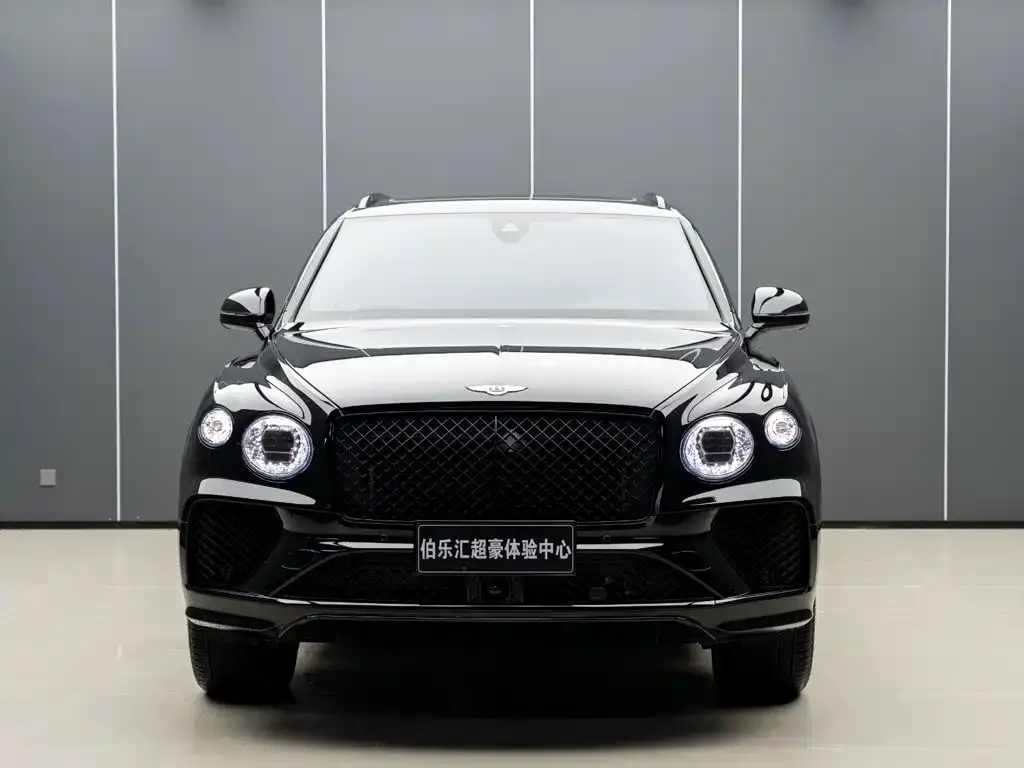 Bentley Bentayga — фото 2
