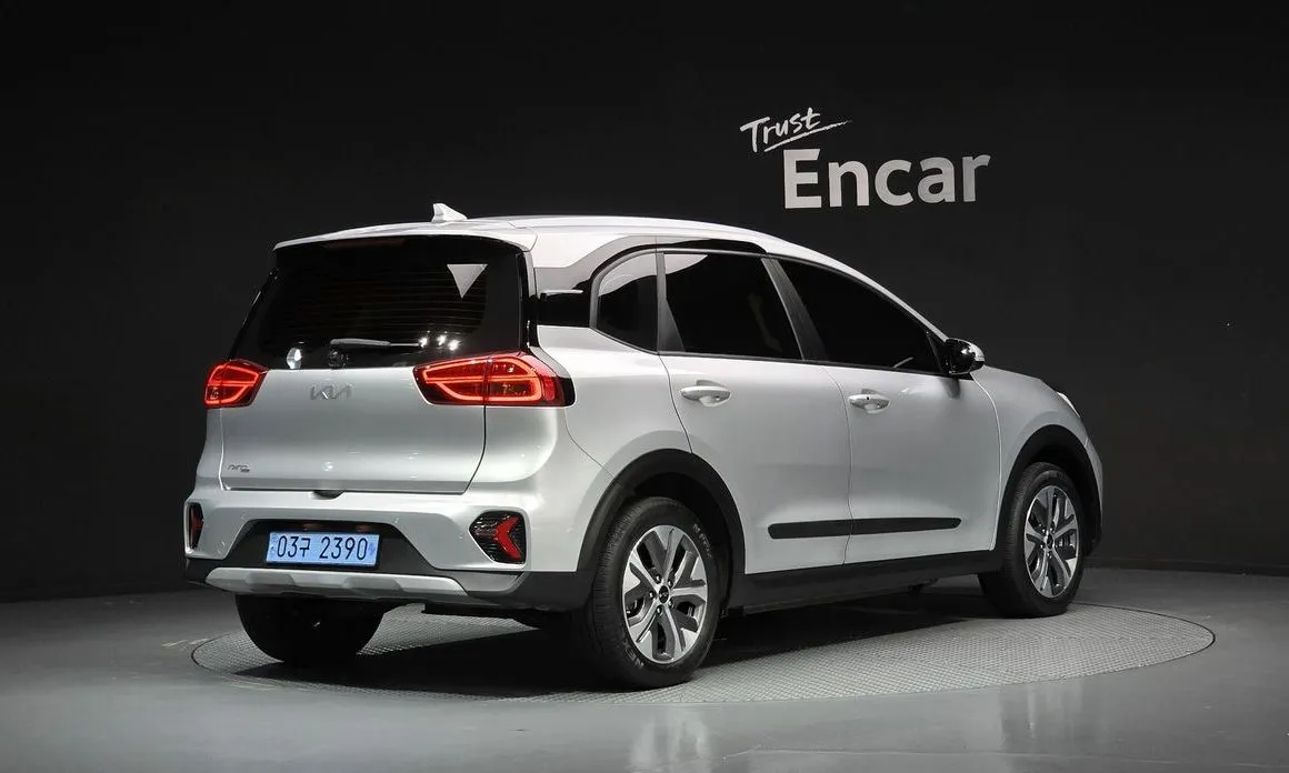 Kia Niro — фото 3